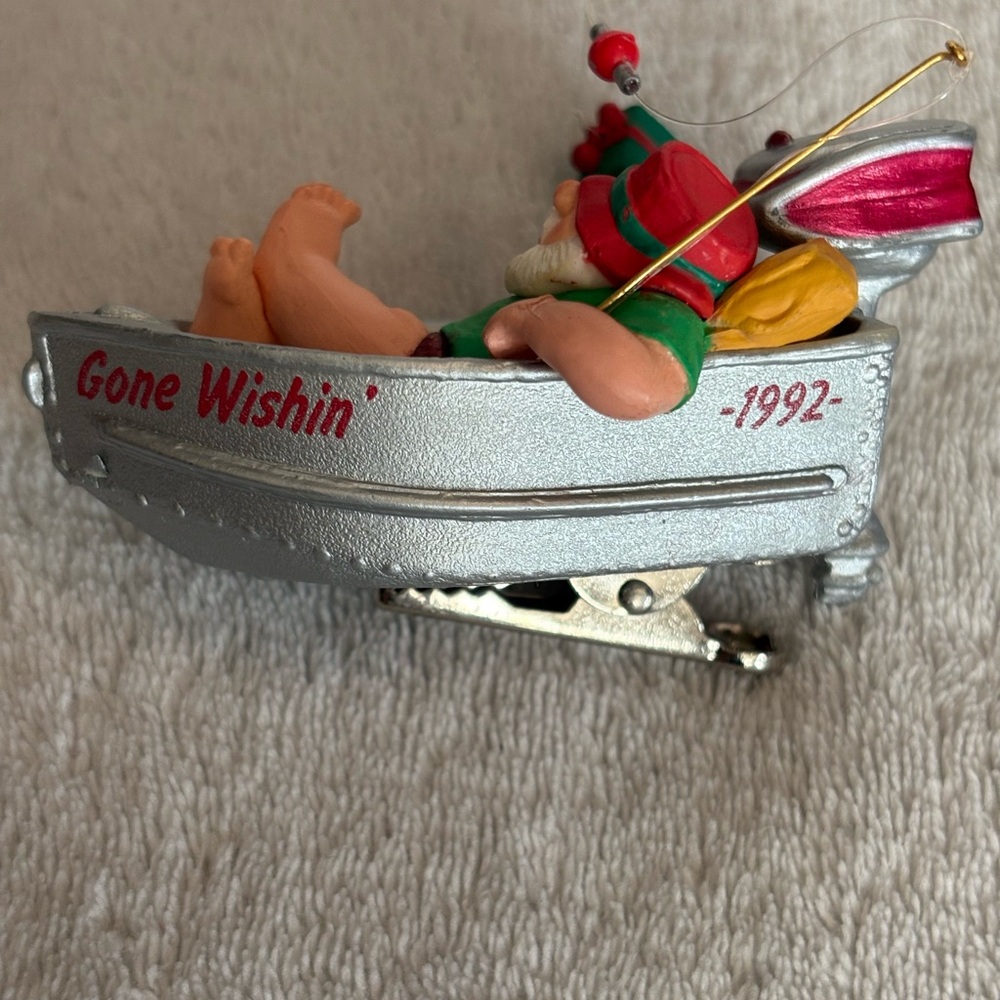 1992 GONE WISHIN' Hallmark Keepsake Christmas Clip On Ornament In Box - Picture 10 of 16